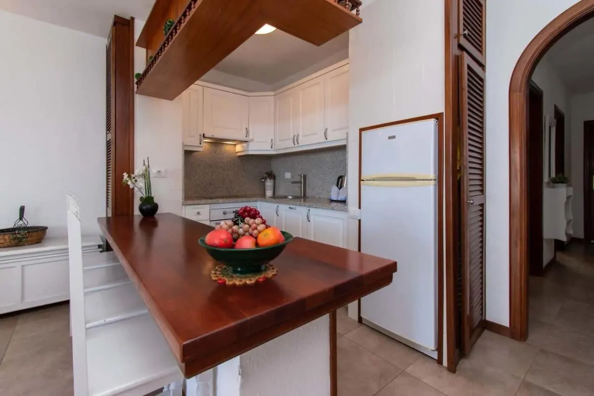 Appartamento Victoria Court II H117 - One Bed With Sunny Balcony Los Cristianos