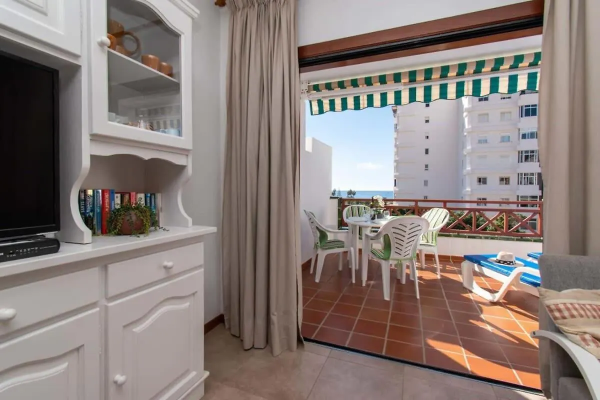 Appartamento Victoria Court II H117 - One Bed With Sunny Balcony Los Cristianos   Los Cristianos (Tenerife)